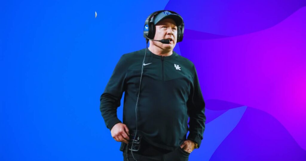 Mark Stoops Early Life