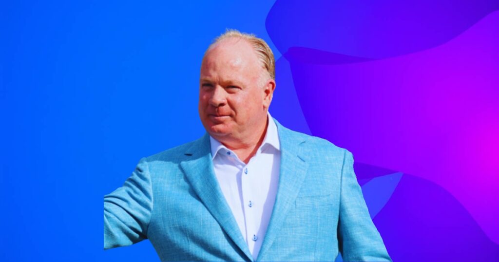 Mark Stoops Social Media Presence